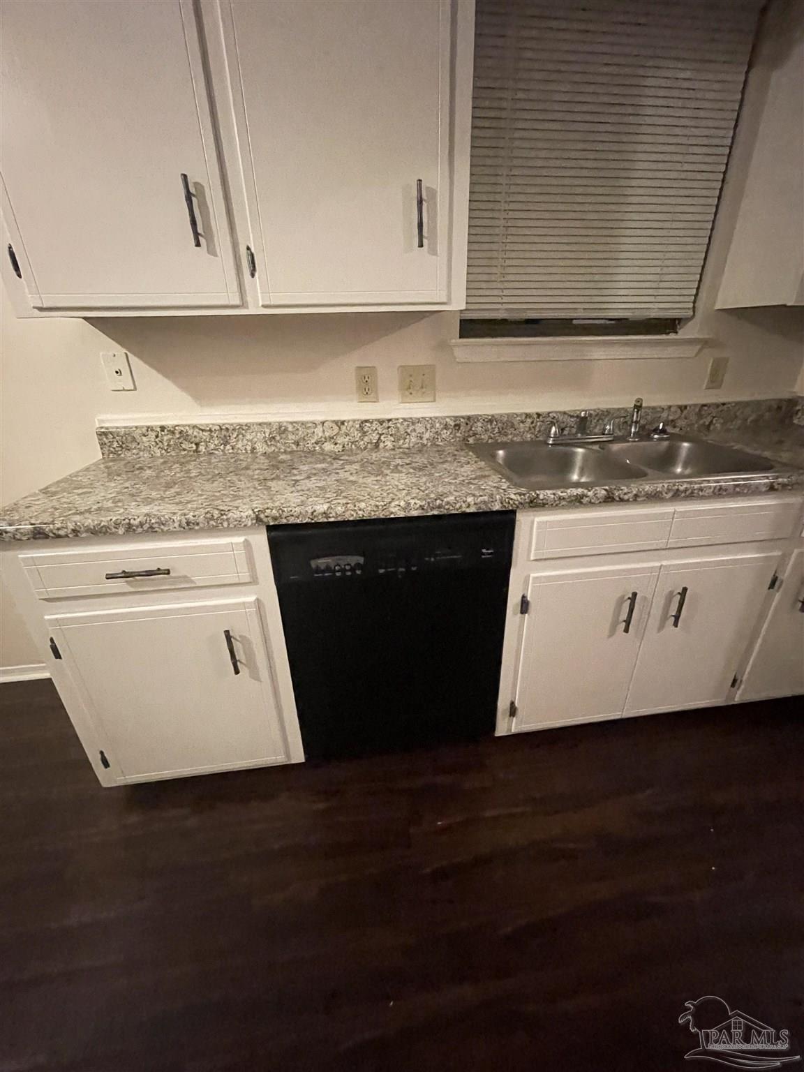 10049 Hillview Road Pensacola, FL 32514 - Photo 10 of 23