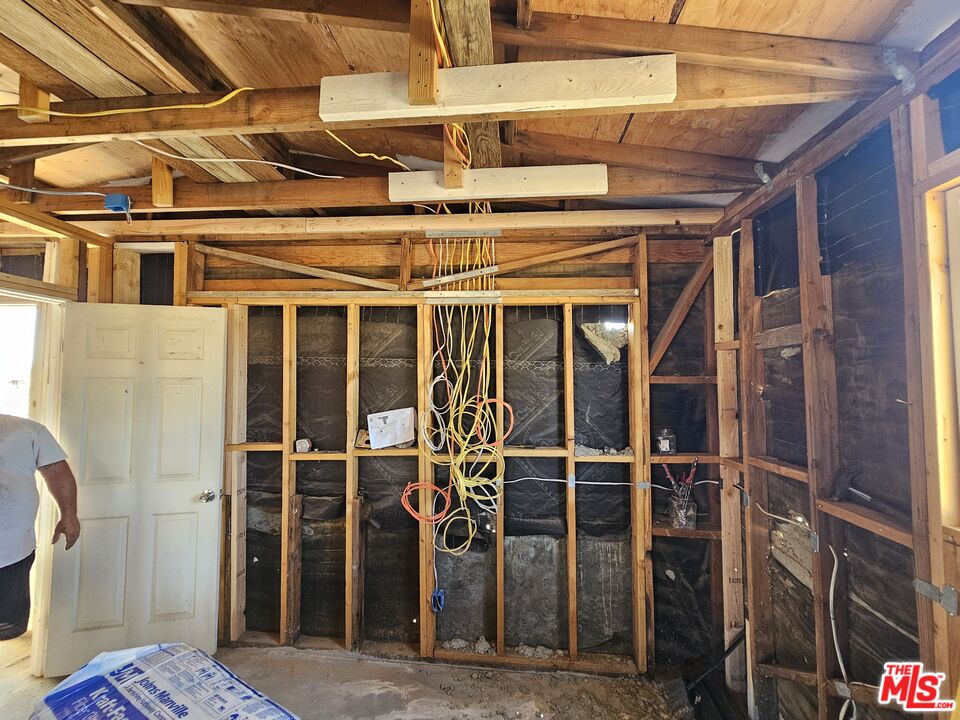 7797 Quartz Road Mojave, CA 93501 - Photo 27 of 49