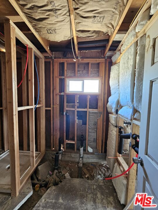 7797 Quartz Road Mojave, CA 93501 - Photo 42 of 49 a view of storage and utility room