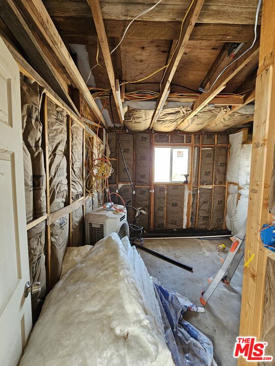 7797 Quartz Road Mojave, CA 93501 - Photo 48 of 49 a view of a storage room