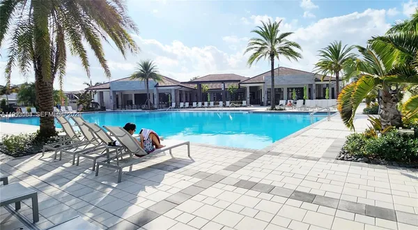 $4,200 | 4583 Northwest 83rd Place, Doral, FL 33166
