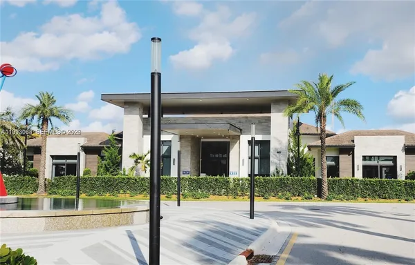 $4,200 | 4583 Northwest 83rd Place, Doral, FL 33166