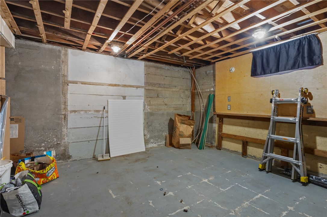 514 Robinson Street Woonsocket, RI 02895 - Photo 22 of 27