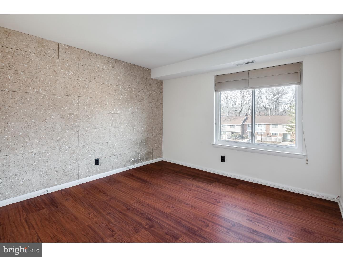 163 Echelon Road, Unit 5 Voorhees, NJ 08043 - Photo 8 of 12