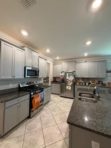 $3,995 | 25118 Lambrusco Loop, Lutz, FL 33559