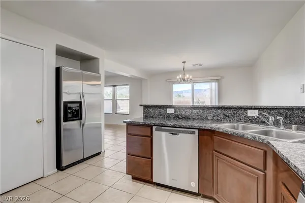 $2,100 | 5308 Fireside Ranch Avenue, Las Vegas, NV 89131