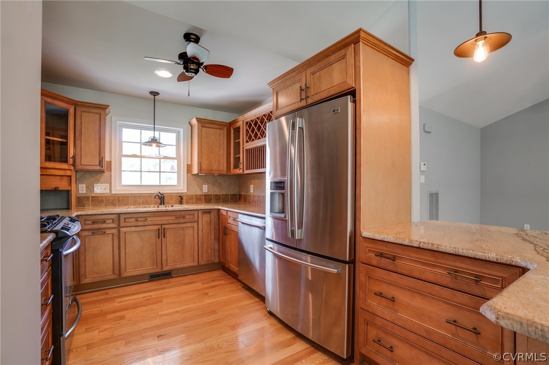 11608 Hillside Road Chester, VA 23831 - Photo 9 of 48
