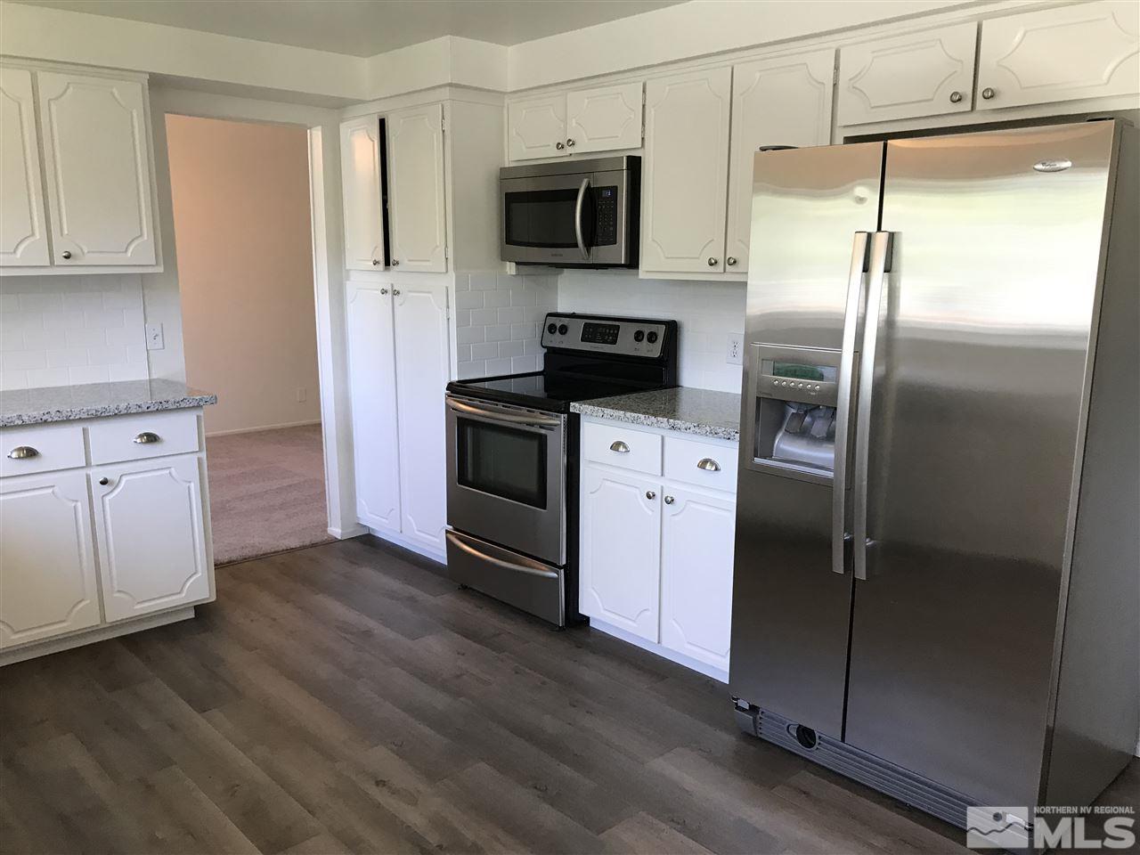 4140 Snowshoe Lane Reno, NV 89502 - Photo 7 of 22 Photo 7