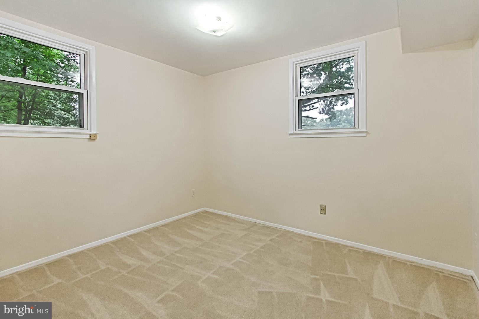 7613 Dunston Street Springfield, VA 22151 - Photo 24 of 30 Bedroom