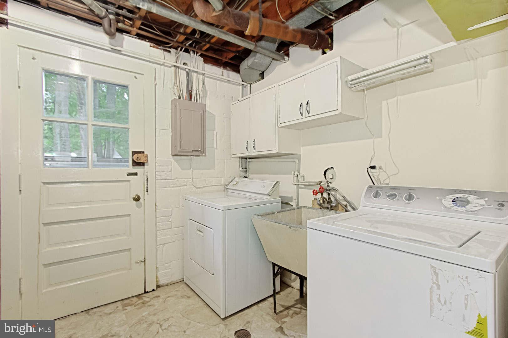 7613 Dunston Street Springfield, VA 22151 - Photo 26 of 30 Basement