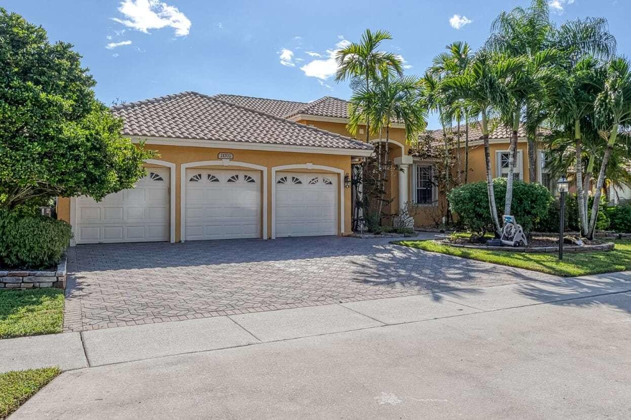 21702 Marigot Drive Boca Raton, FL 33428 - Photo 2 of 31 FRONT