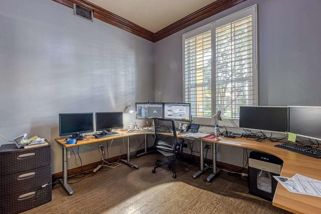21702 Marigot Drive Boca Raton, FL 33428 - Photo 23 of 31 OFFICE