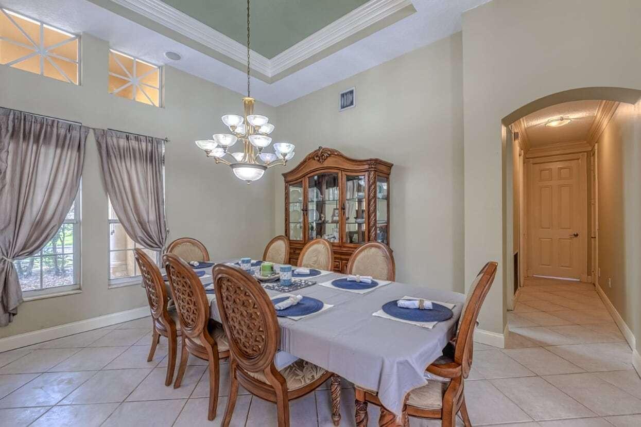 21702 Marigot Drive Boca Raton, FL 33428 - Photo 10 of 31 DINING ROOM