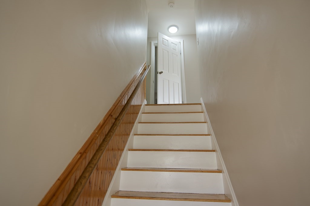 3 Green Street Methuen, MA 01844 - Photo 6 of 10