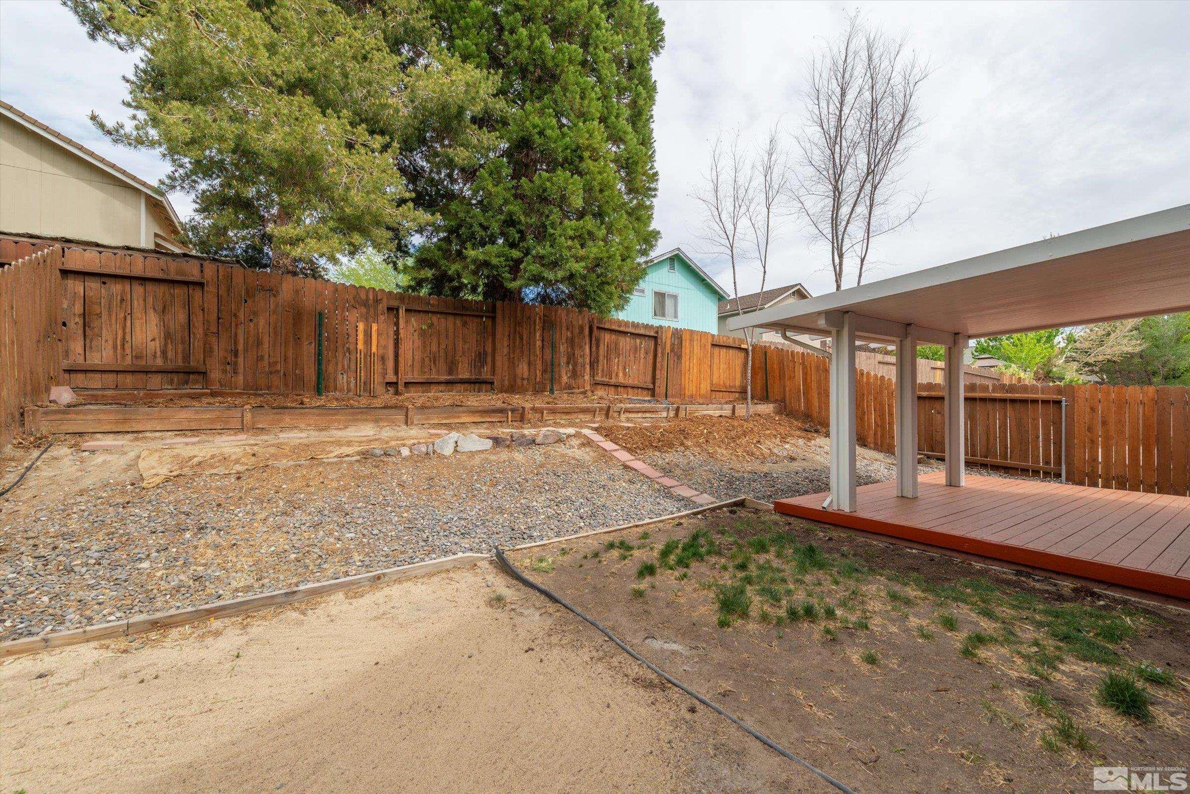 2716 Caballo Drive Reno, NV 89502 - Photo 4 of 23 Photo 4