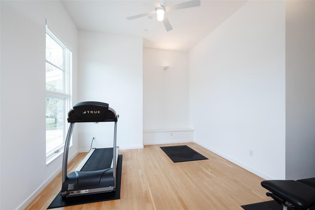 6215 Norway Road Dallas, TX 75230 - Photo 21 of 35 Gallery Image 21