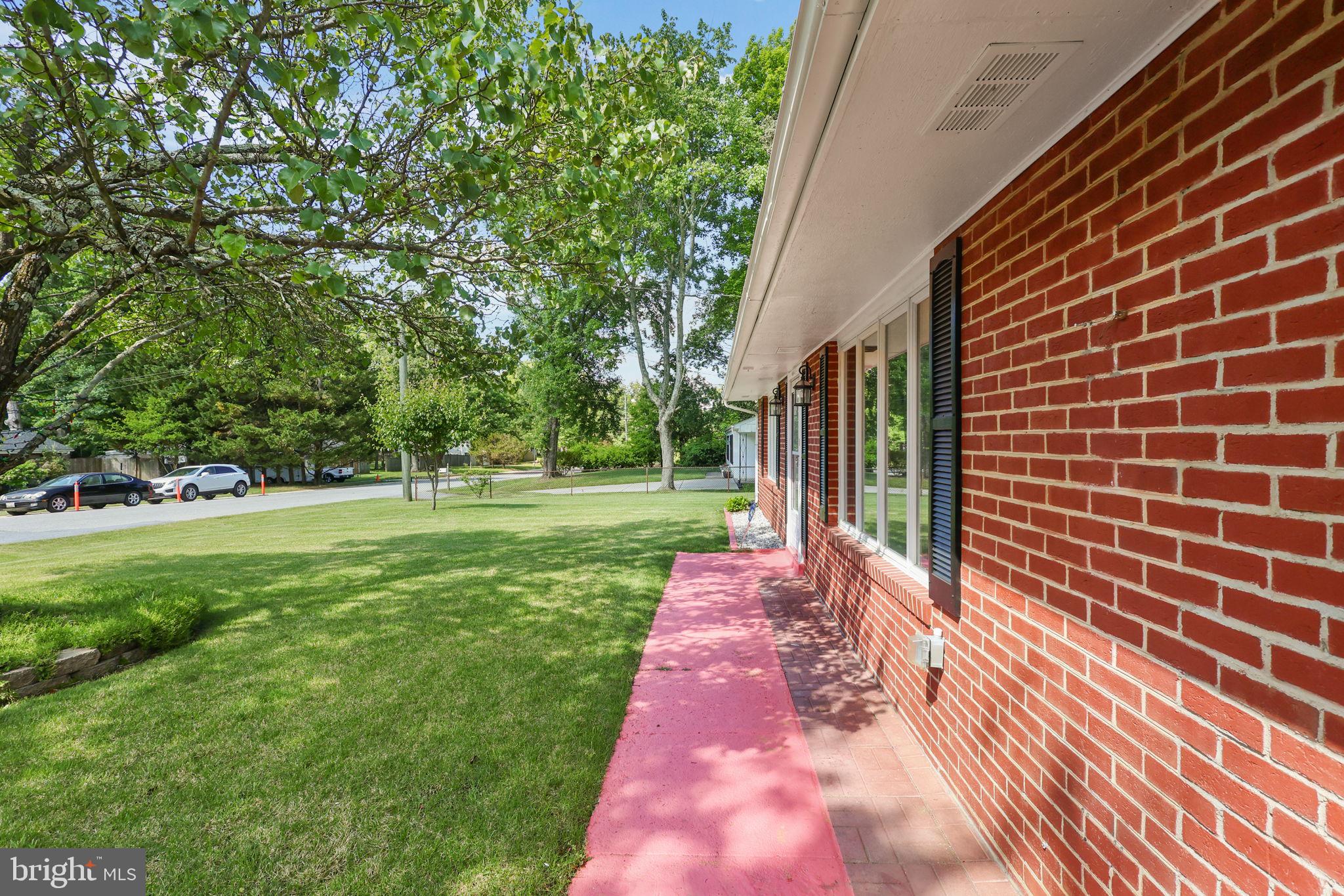 1406 Jefferson Road Fort Washington, MD 20744 - Photo 4 of 48 Front