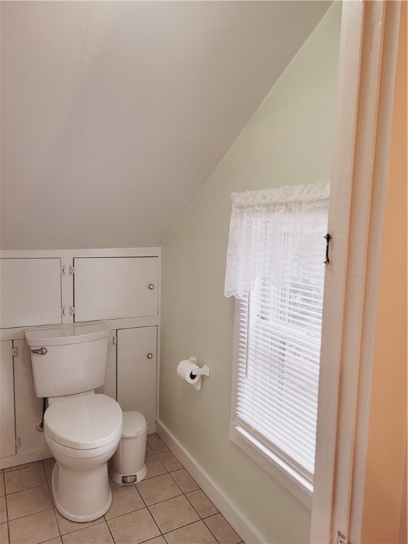 12 Railroad Street, Unit B Richmond, RI 02875 - Photo 18 of 24 bathroom