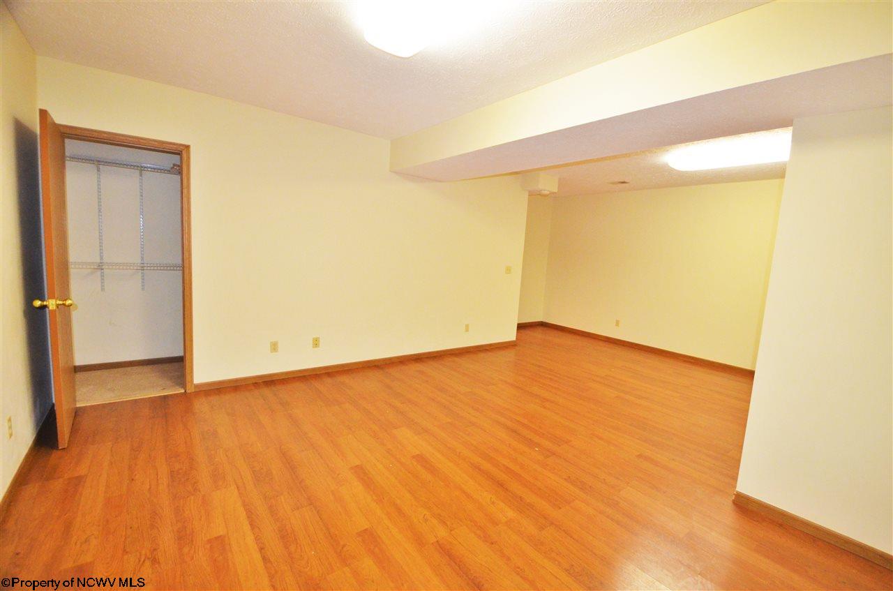760 Meadowbrook Road Morgantown, WV 26505 - Photo 14 of 20 Gallery Image 14