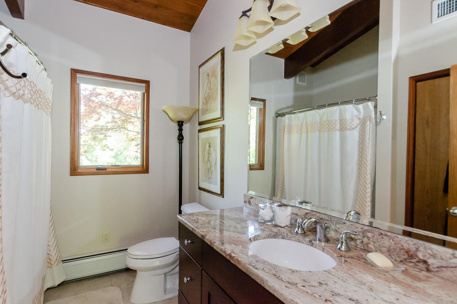 17 Alden Road Marion, MA 02738 - Photo 18 of 41 1905_Arruda17Alden_036-2