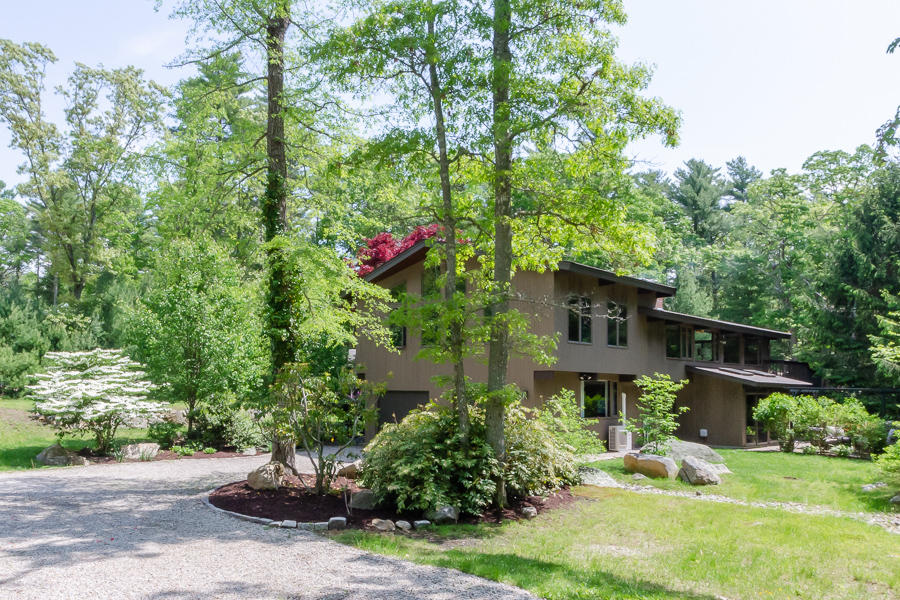 17 Alden Road Marion, MA 02738 - Photo 3 of 41 1905_Arruda17Alden_055-2