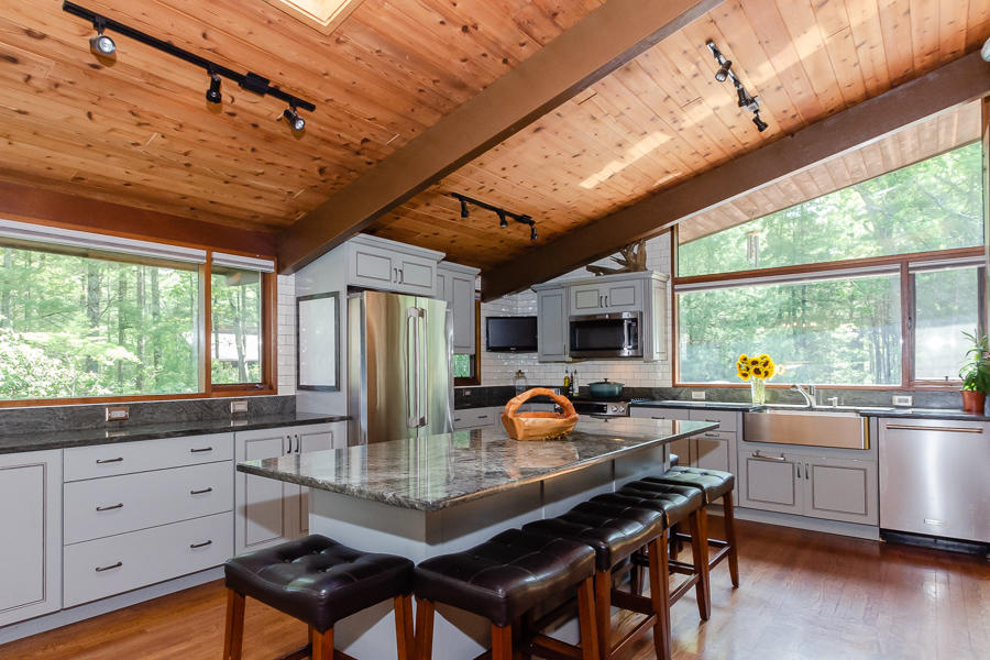 17 Alden Road Marion, MA 02738 - Photo 7 of 41 1905_Arruda17Alden_001-2