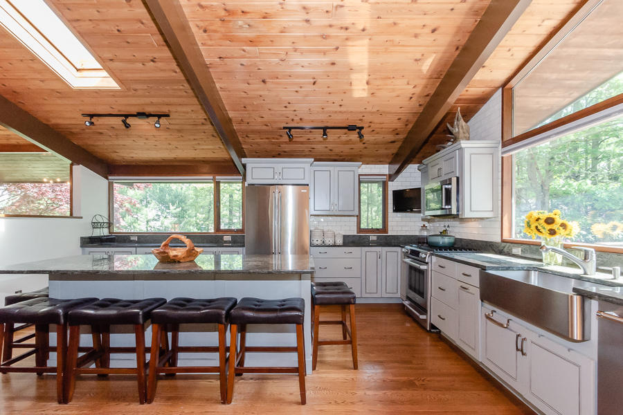 17 Alden Road Marion, MA 02738 - Photo 9 of 41 1905_Arruda17Alden_003-2
