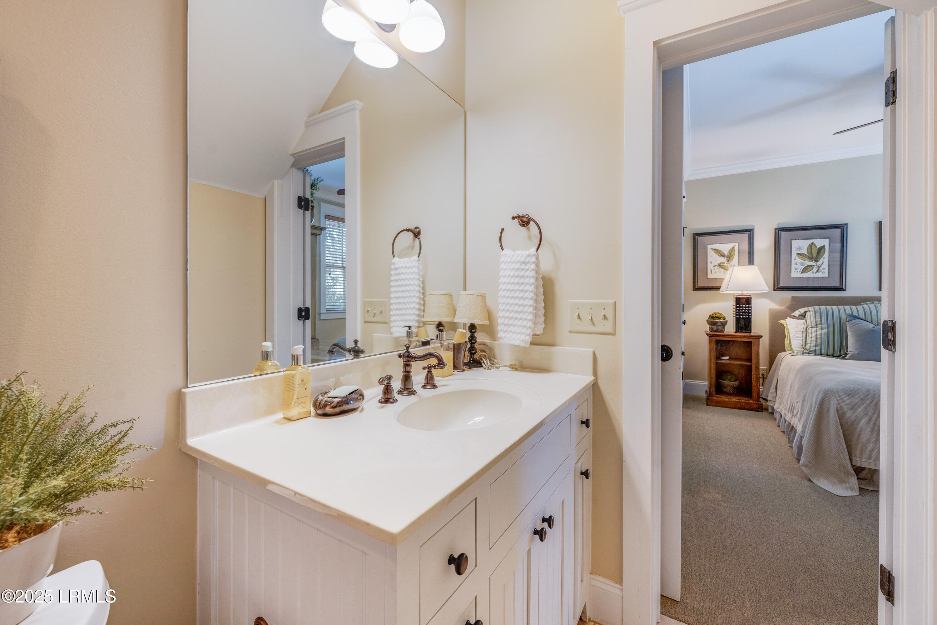 31 Anchorage Way Beaufort, SC 29902 - Photo 42 of 97 31 Anchorage Way 2 (35)