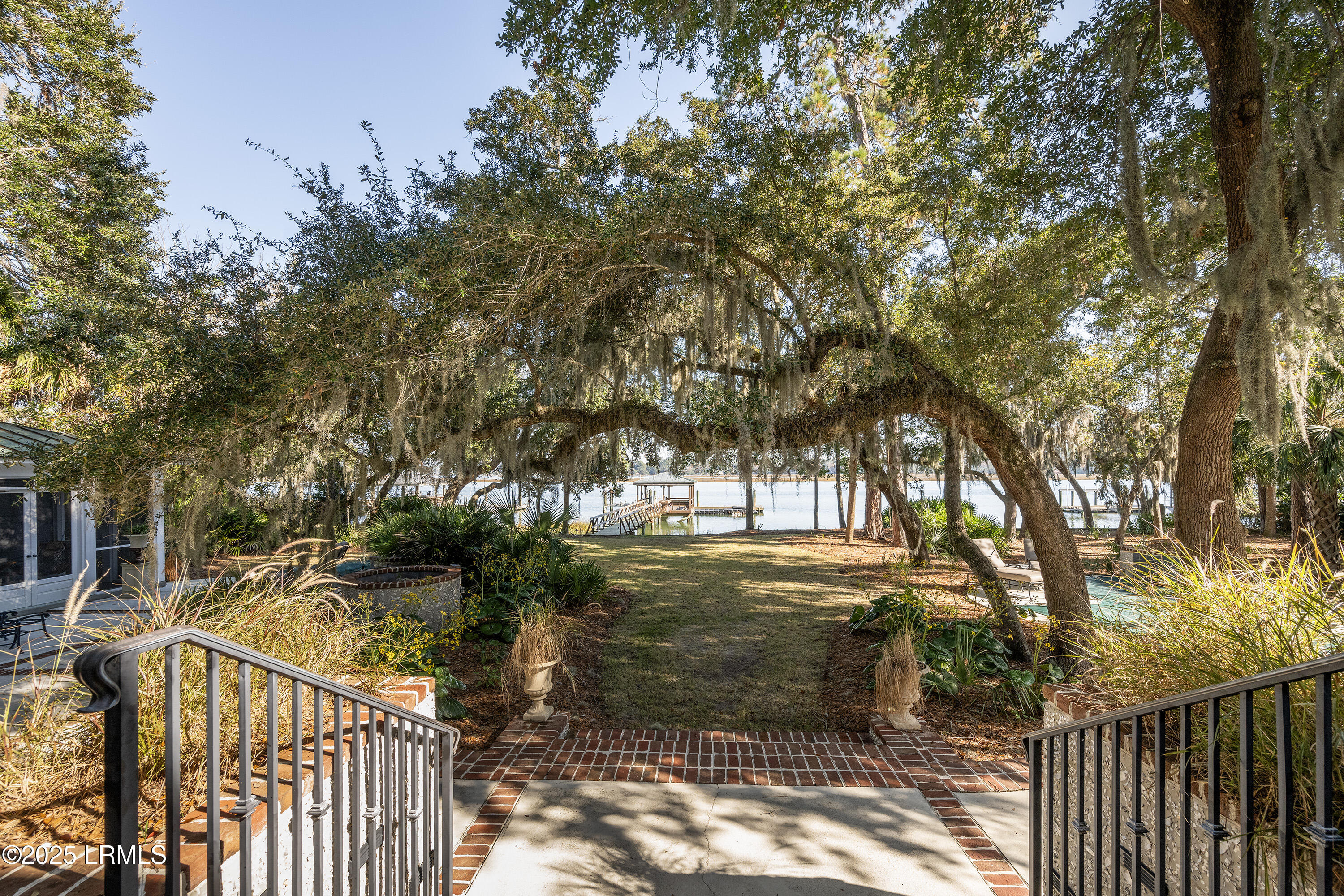 31 Anchorage Way Beaufort, SC 29902 - Photo 58 of 97 31 Anchorage Way_23