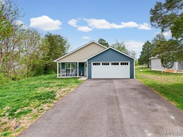 $260,000 | 506 South Cantwell Lane, Desloge, MO 63601