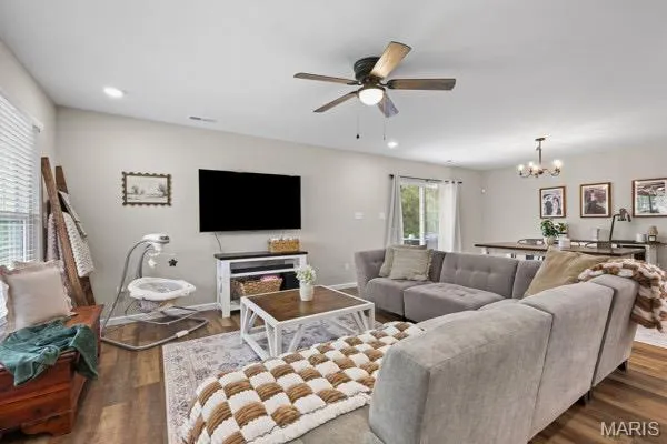 $260,000 | 506 South Cantwell Lane, Desloge, MO 63601