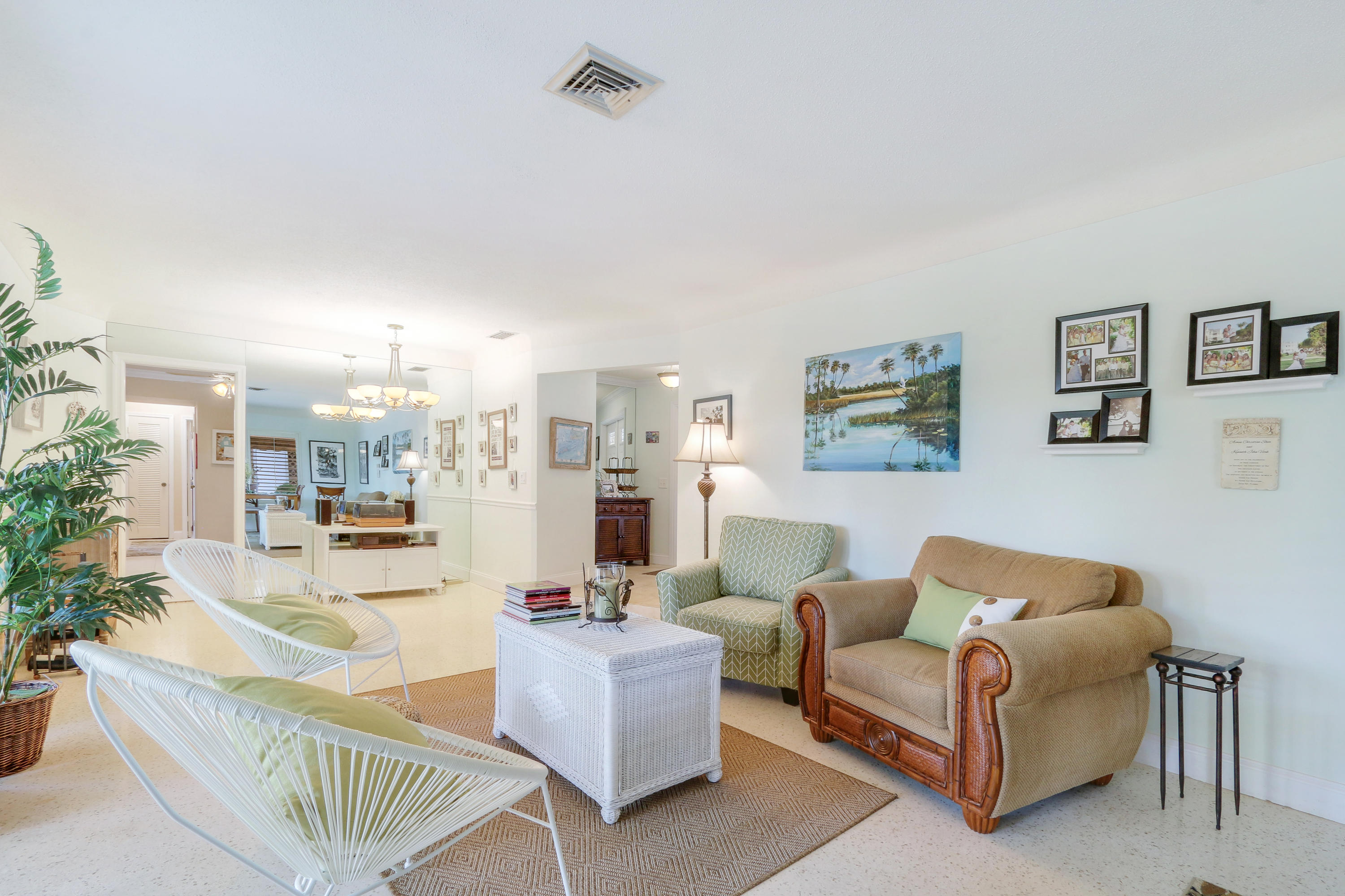 3533 Northeast 6th Drive Boca Raton, FL 33431 - Photo 6 of 23 a living room with furniture and a table