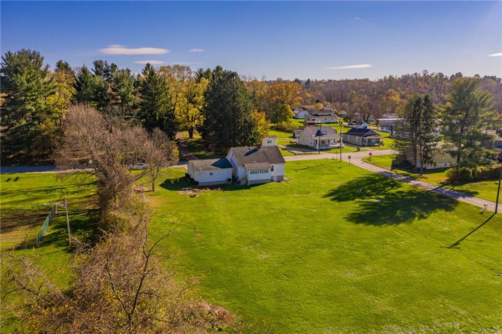 319 Mikula Road Belle Vernon, PA 15012 - Photo 5 of 25 Gallery Image 5