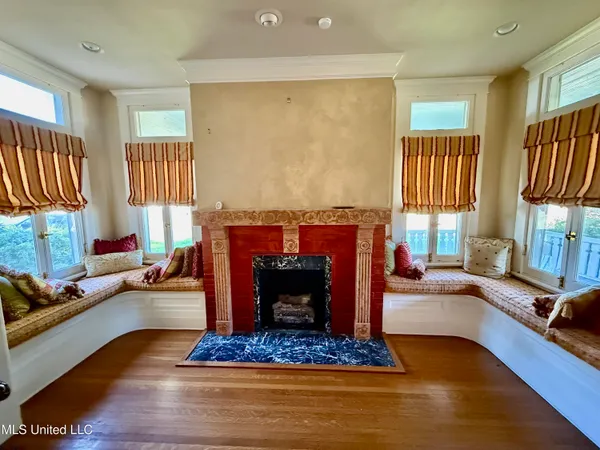 $345,000 | 123 Grand Avenue, Yazoo City, MS 39194