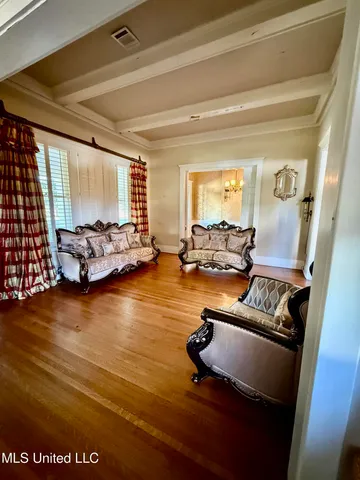 $350,000 | 123 Grand Avenue, Yazoo City, MS 39194