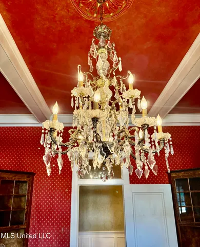 $350,000 | 123 Grand Avenue, Yazoo City, MS 39194