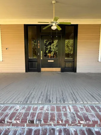 $345,000 | 123 Grand Avenue, Yazoo City, MS 39194