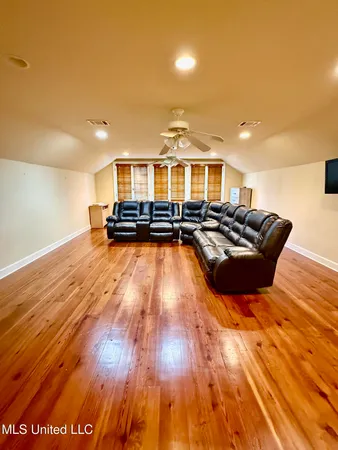 $345,000 | 123 Grand Avenue, Yazoo City, MS 39194