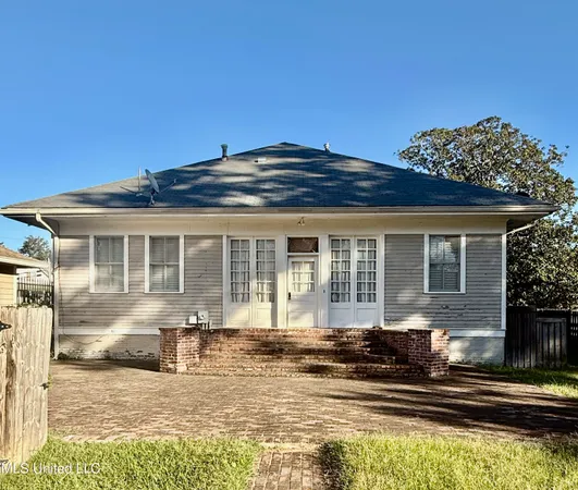 $345,000 | 123 Grand Avenue, Yazoo City, MS 39194