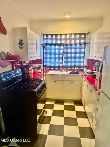 $350,000 | 123 Grand Avenue, Yazoo City, MS 39194