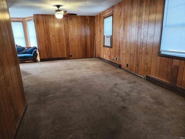 $144,800 | 317 East Main Street, Berne, IN 46711