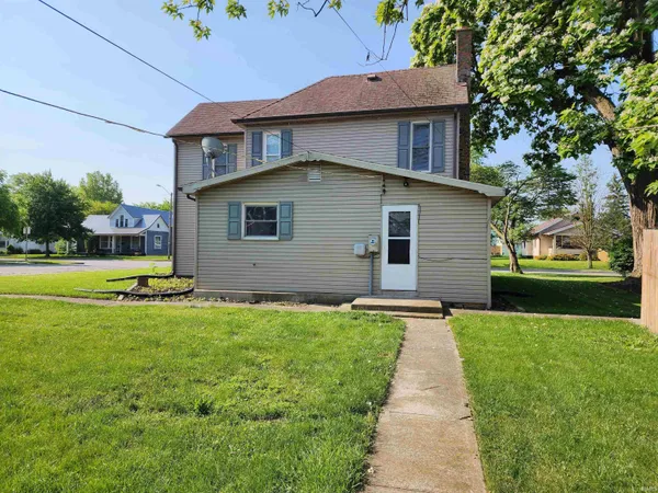 $144,800 | 317 East Main Street, Berne, IN 46711