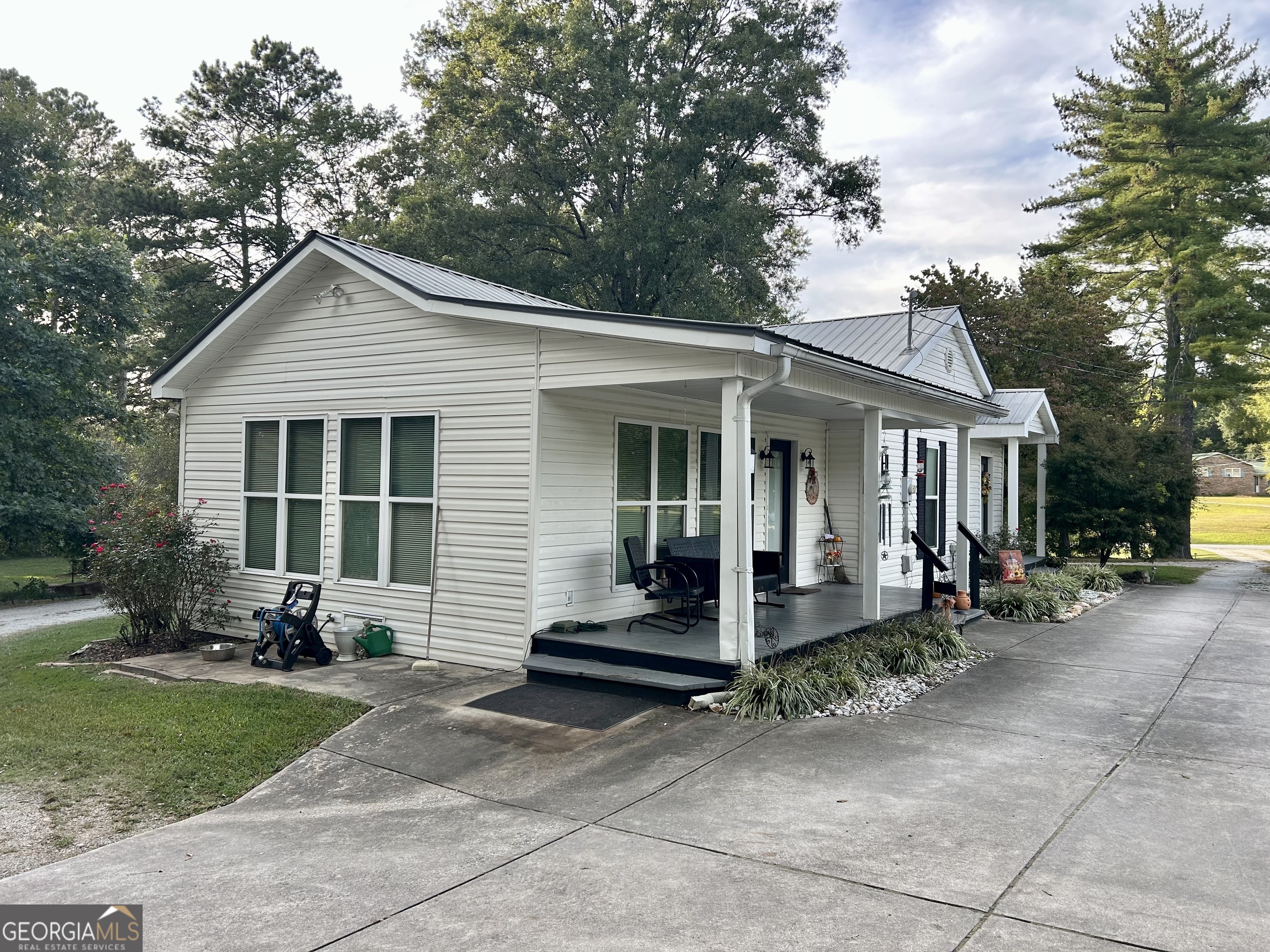 1076 Country Club Road Elberton, GA 30635 - Photo 1 of 1 Gallery Image 1