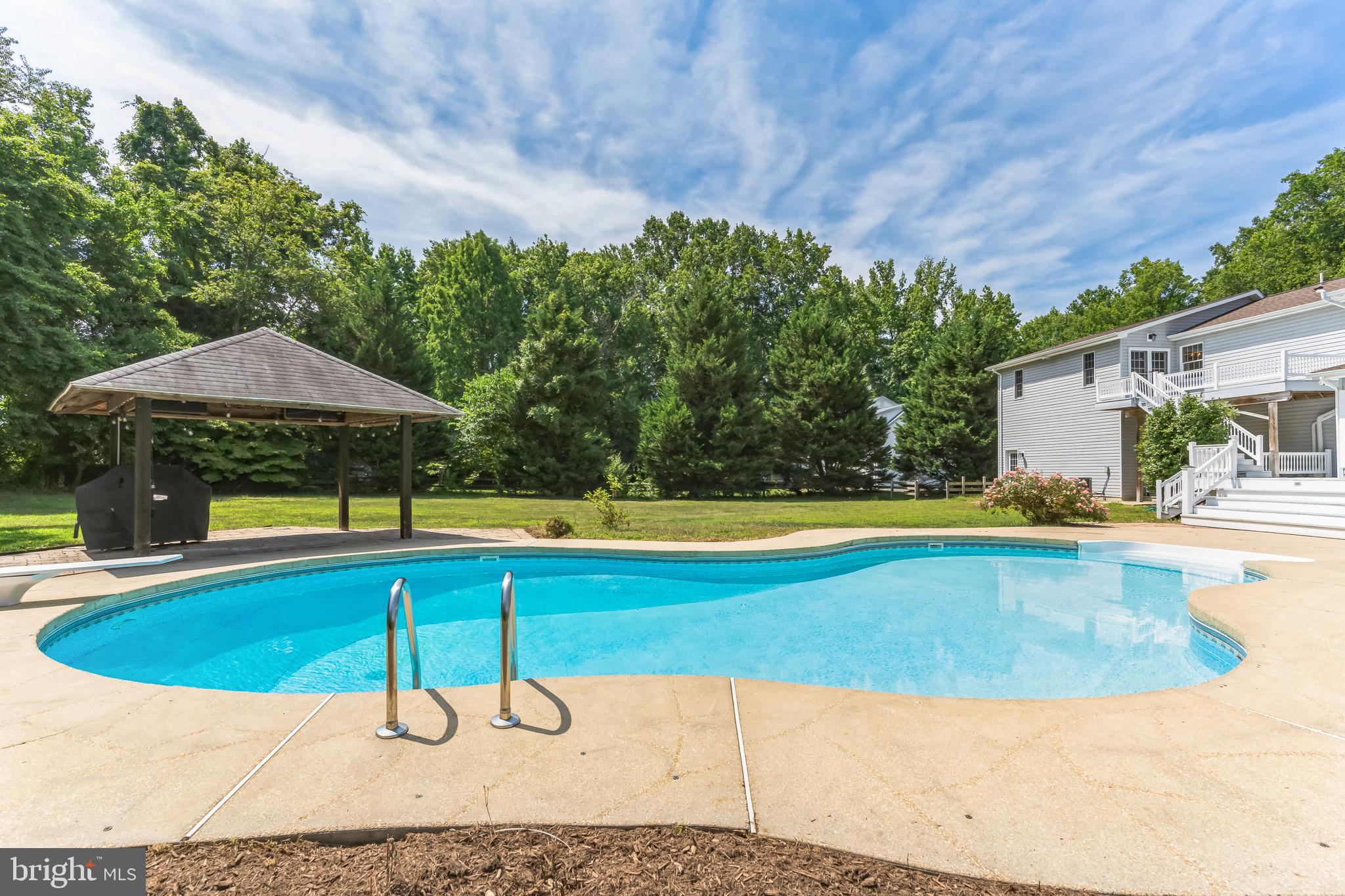 7035 Decoy Drive Owings, MD 20736 - Photo 13 of 61 Inviting Back Yard Space