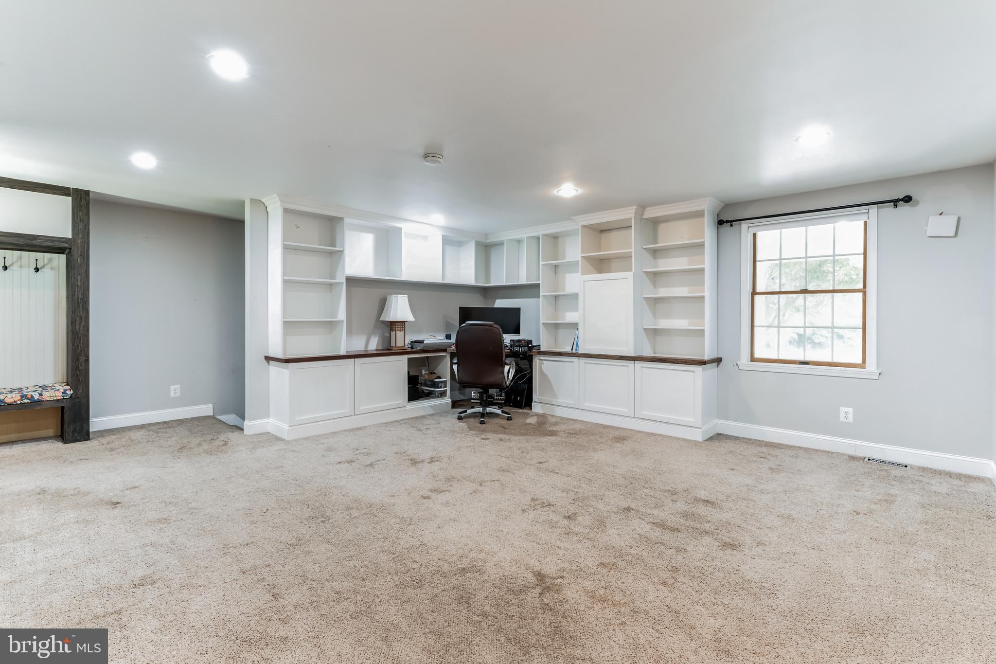 7035 Decoy Drive Owings, MD 20736 - Photo 19 of 61 Additional Living Space, Main Level Suite, Office