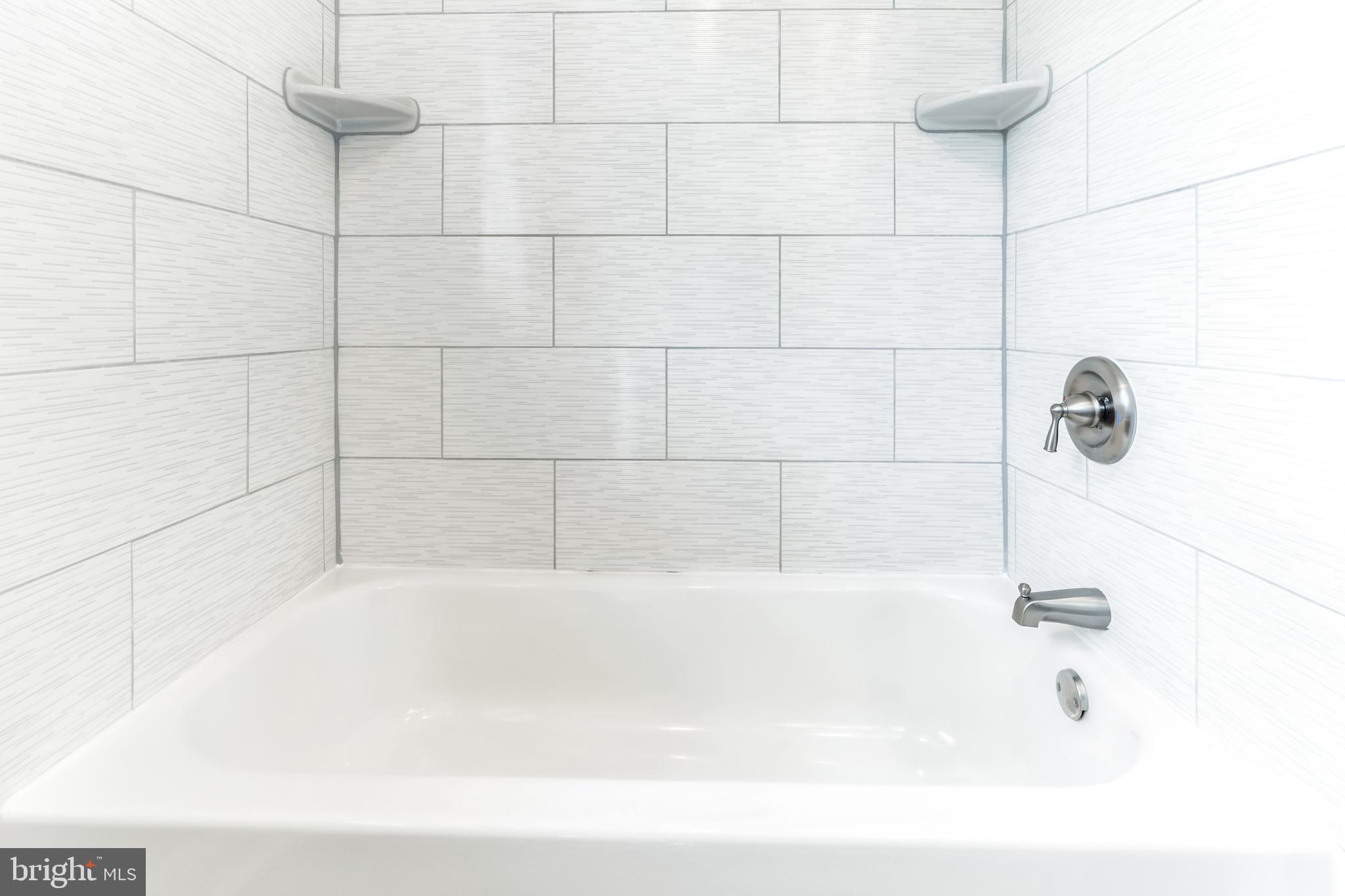 7035 Decoy Drive Owings, MD 20736 - Photo 39 of 61 With Tile Surround