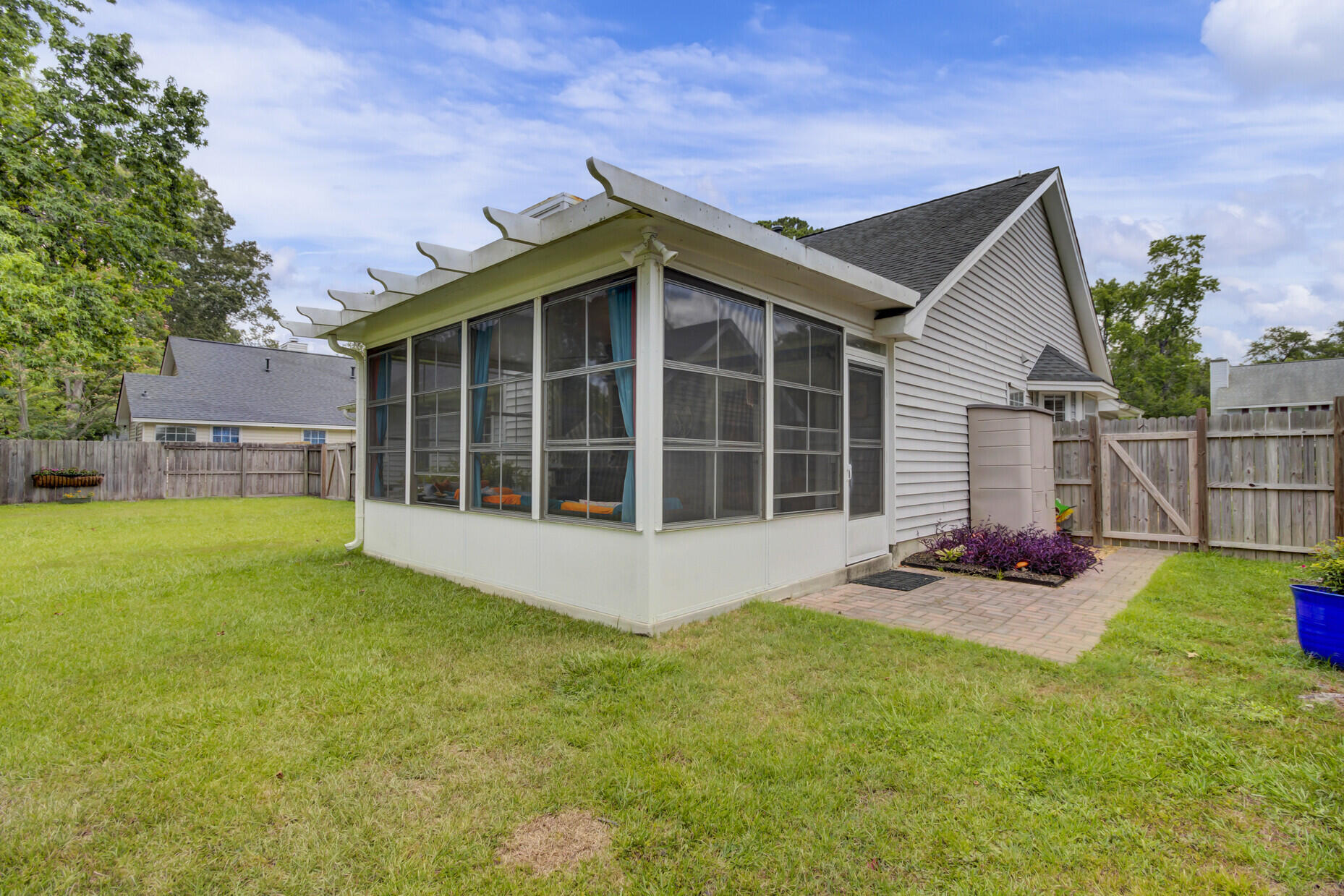 8325 Longridge Road North Charleston, SC 29418 - Photo 18 of 20 Sunroom Outside
