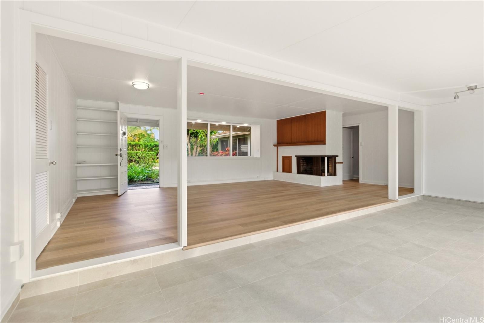 845 North Kalaheo Avenue Kailua, HI 96734 - Photo 5 of 18 a view of livingroom with furniture and ceiling fan