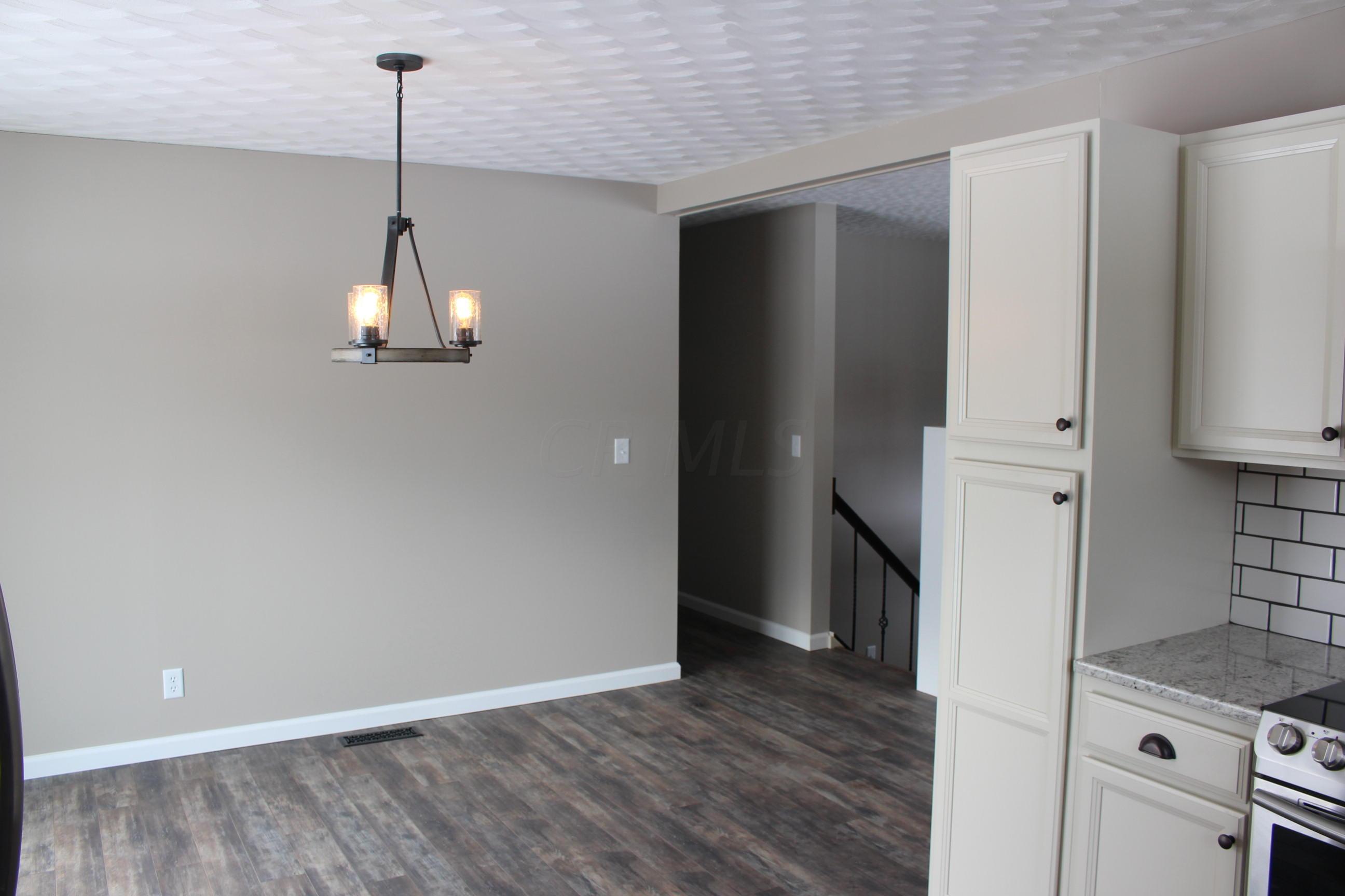 1739 Riley Road Northwest Johnstown, OH 43031 - Photo 11 of 29 Gallery Image 11
