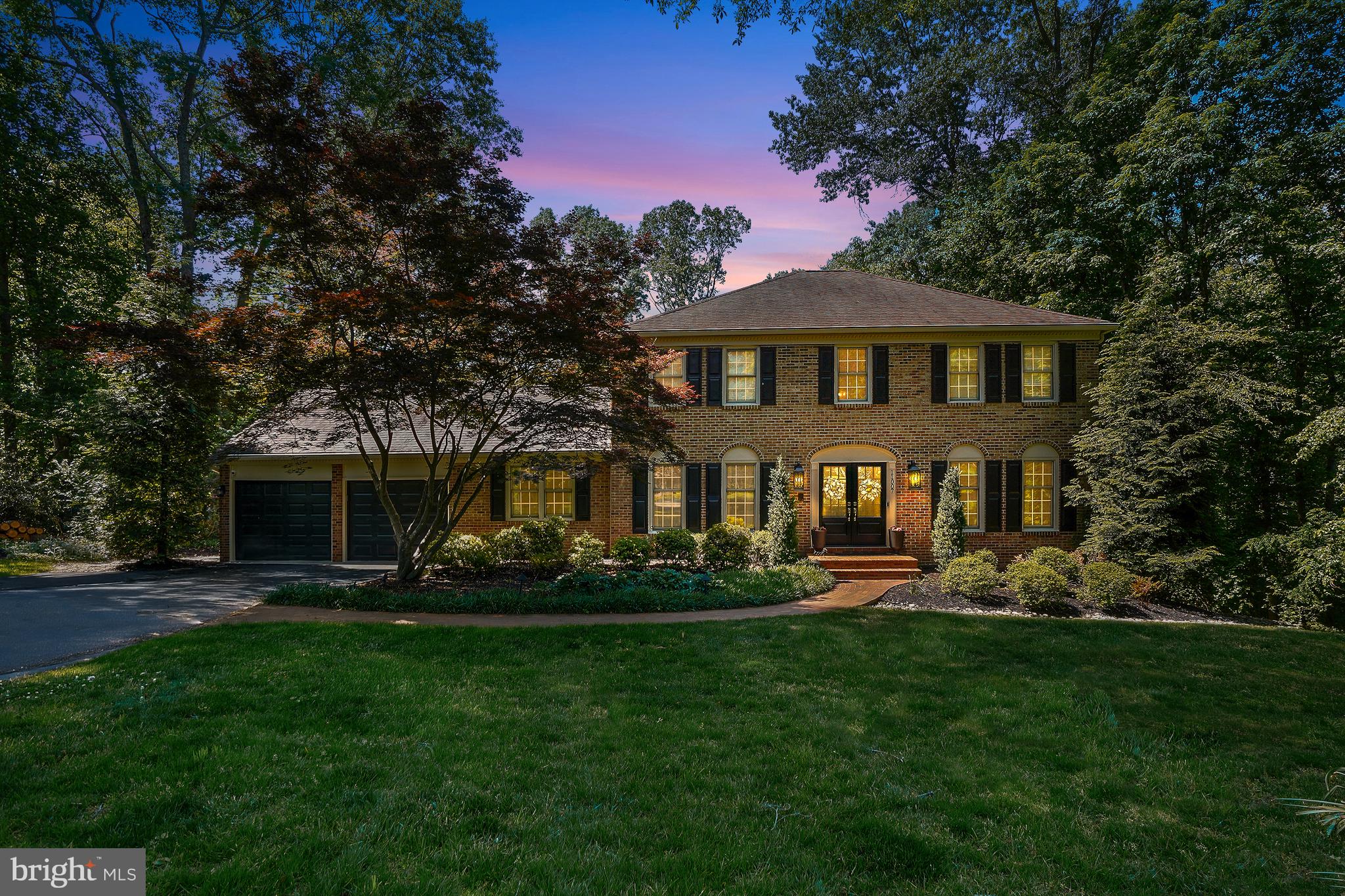 11007 Raccoon Ridge Court Reston, VA 20191 - Photo 2 of 55 Welcome to 11007 Raccoon Ridge Court!